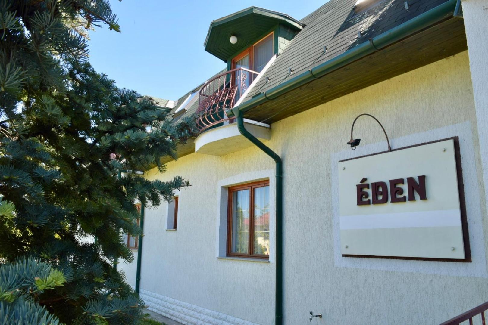 BükEden Panzio公寓式酒店 外观 照片